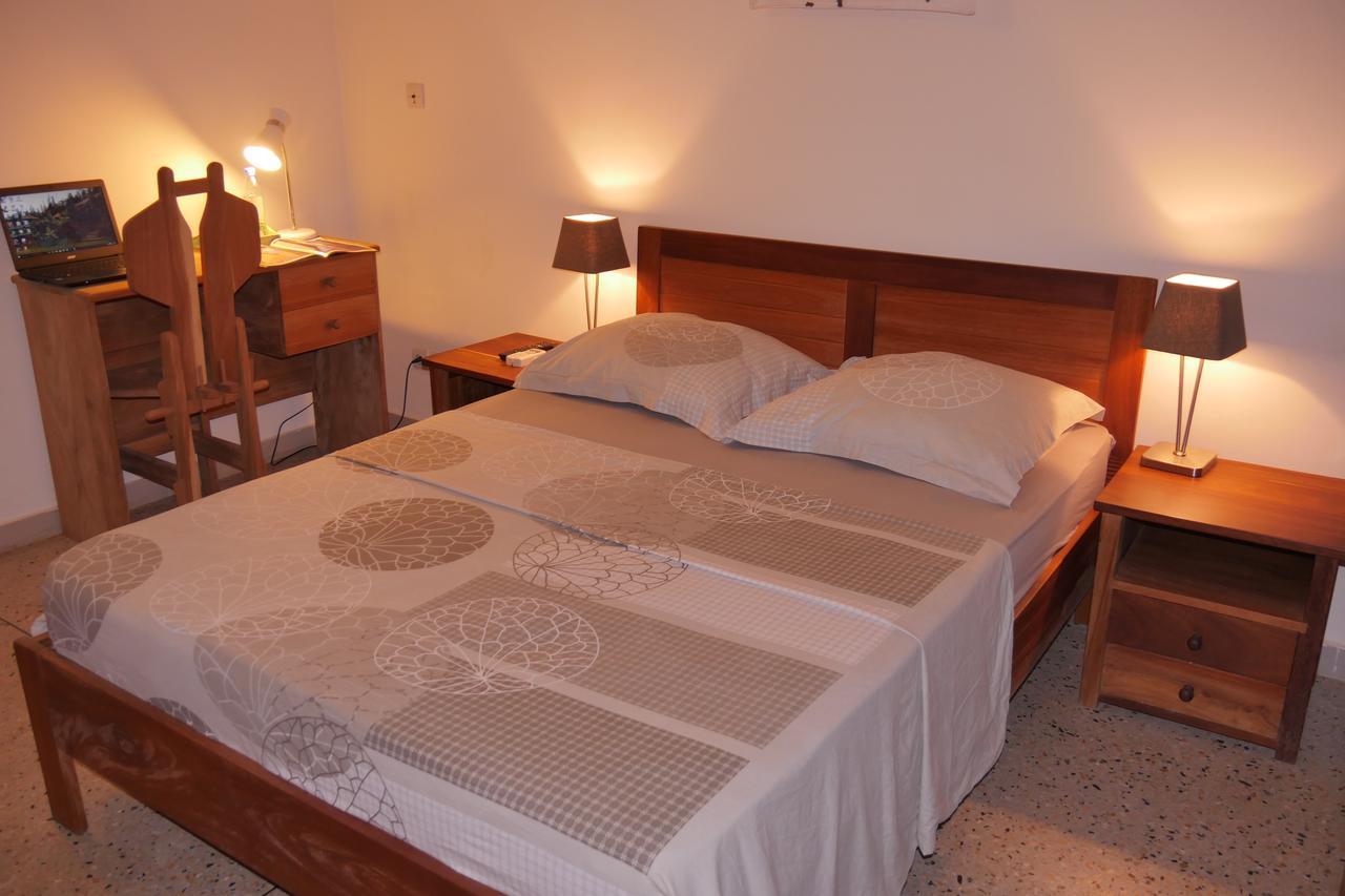 Best View Bed and Breakfast Lomé Esterno foto