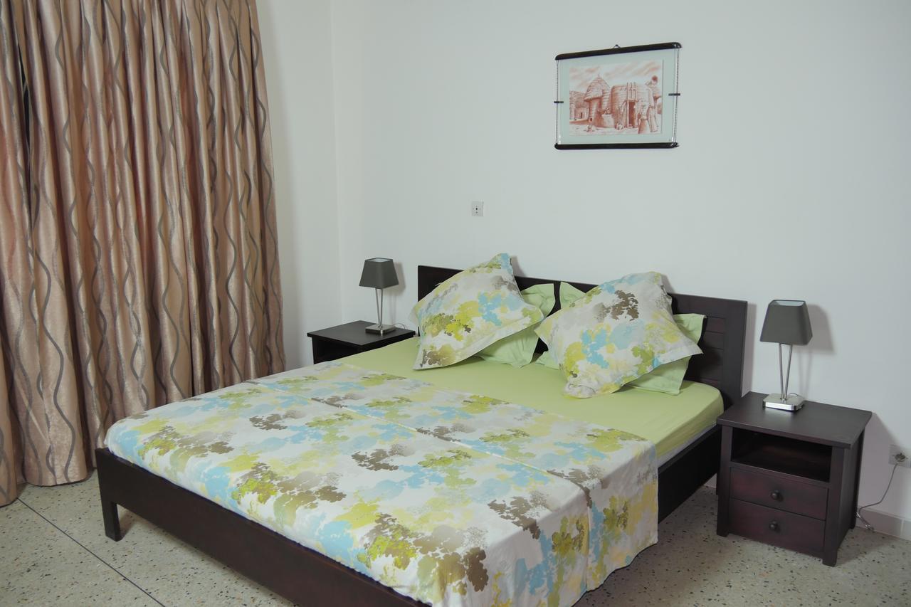 Best View Bed and Breakfast Lomé Esterno foto